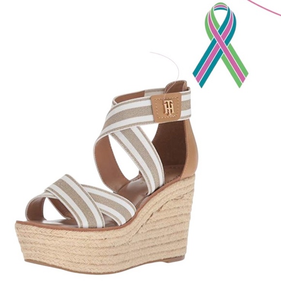 Tommy Hilfiger Theia Cross Strap Platform Wedge Sandals White Gold Sz 10 - Picture 1 of 14